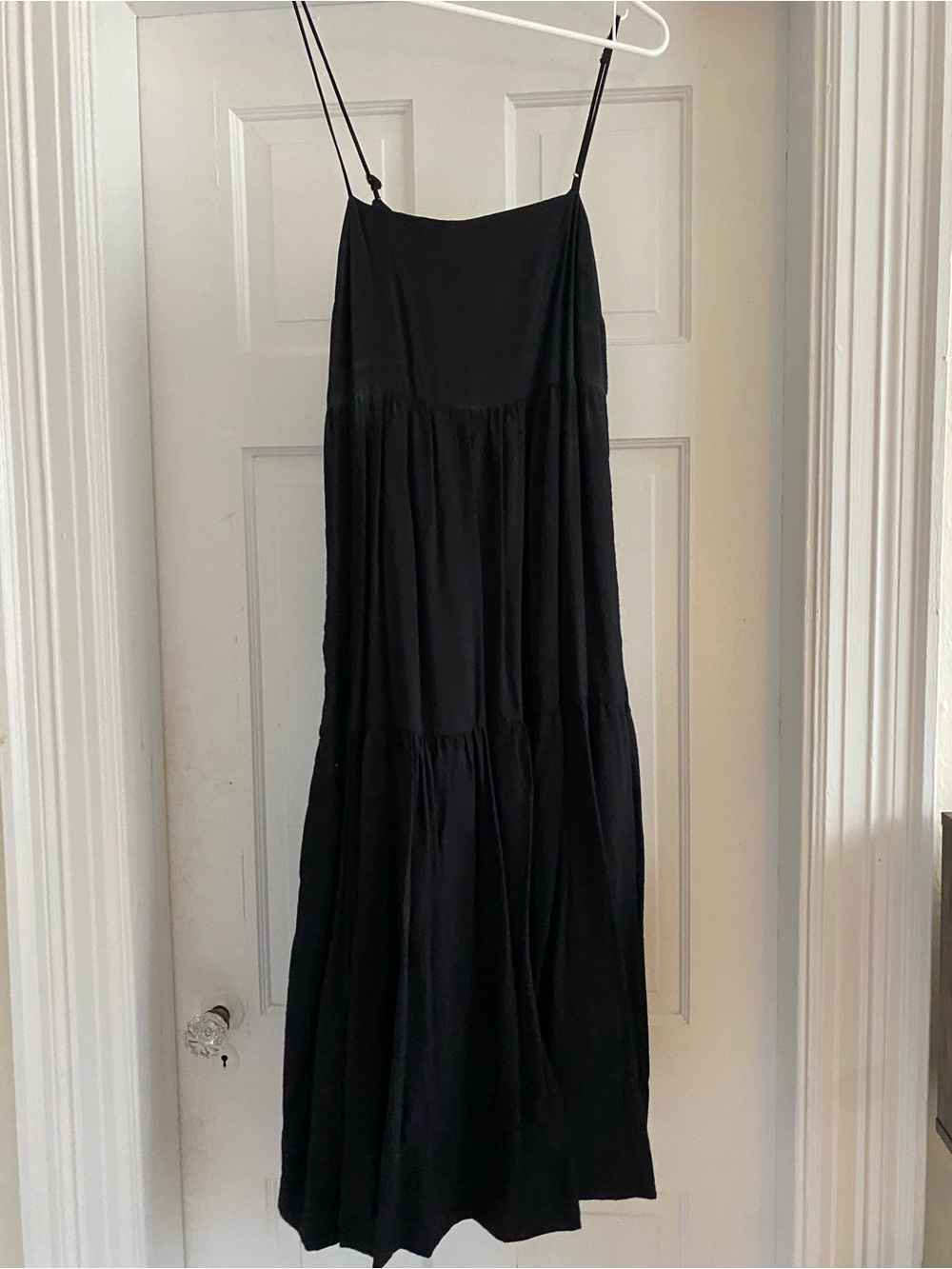 Abercrombie Black Spaghetti Strap Maxi Dress – Lightweight Tiered Sundress